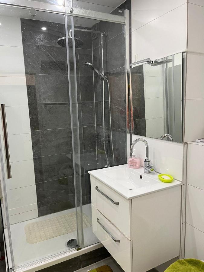 دارمشتاد Ismail Wohnung 2 Zi. Kranichstein المظهر الخارجي الصورة